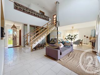  Maison � louer 6 pi�ces 160 m�