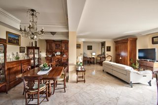  Appartement � vendre 3 pi�ces 127 m�