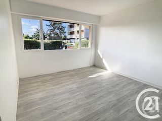  Appartement � louer 3 pi�ces 65 m�