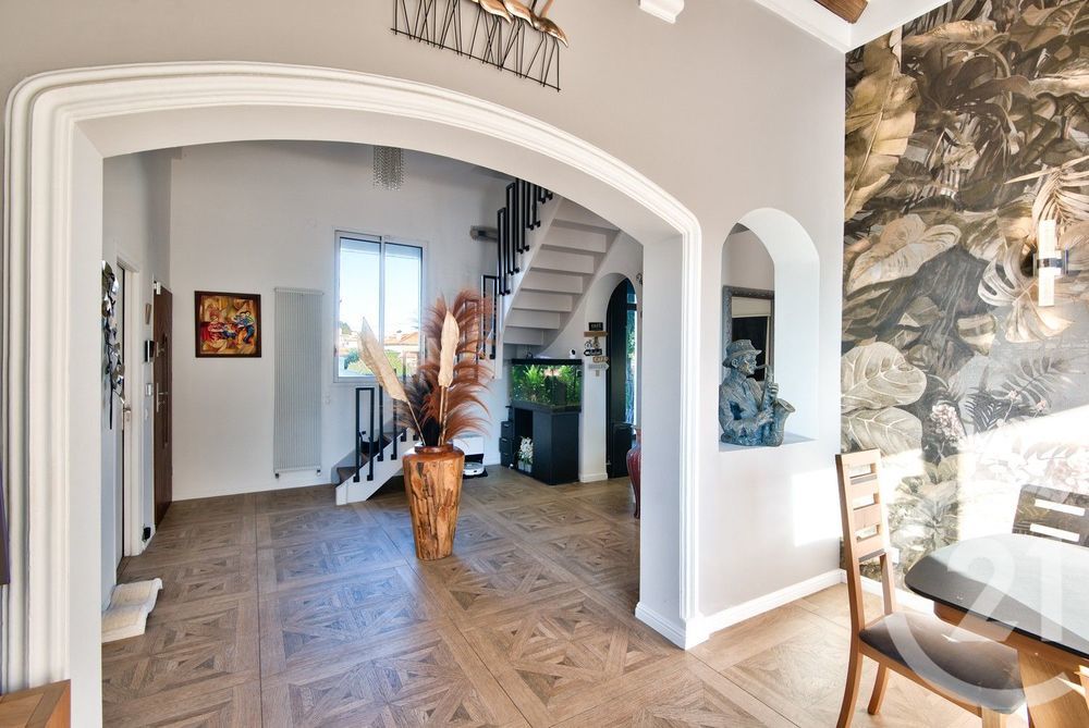 � vendre  Maison Cagnes-sur-Mer (06800)