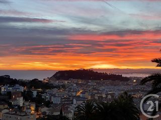  Maison � vendre 7 pi�ces 220 m�