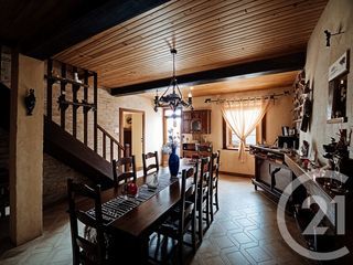  Maison � vendre 8 pi�ces 230 m�