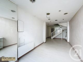  Immeuble � vendre 103 m�