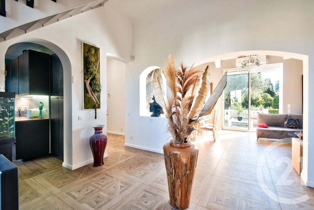 � vendre  Maison Cagnes-sur-Mer (06800)