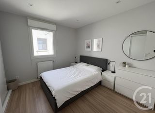  Appartement � louer 4 pi�ces 83 m�