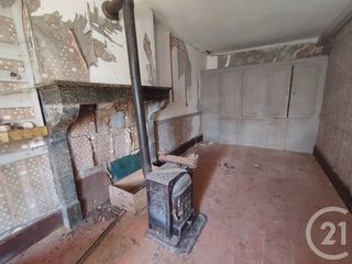  Maison � vendre 4 pi�ces 300 m�