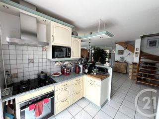  Maison � vendre 6 pi�ces 203 m�