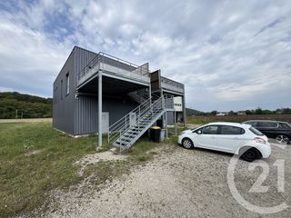  Immeuble � vendre 525 m�