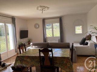  Appartement � louer 4 pi�ces 98 m�