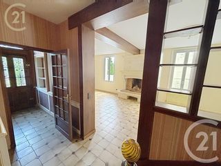  Maison � vendre 7 pi�ces 235 m�