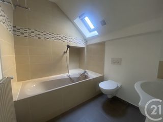  Appartement � louer 4 pi�ces 76 m�