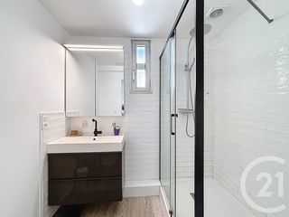  Appartement � louer 2 pi�ces 63 m�