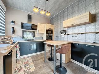  Maison � louer 5 pi�ces 130 m�