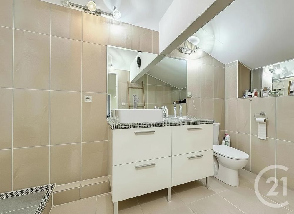 � vendre  Appartement Antibes (06600)