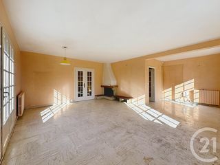  Maison � vendre 6 pi�ces 196 m�