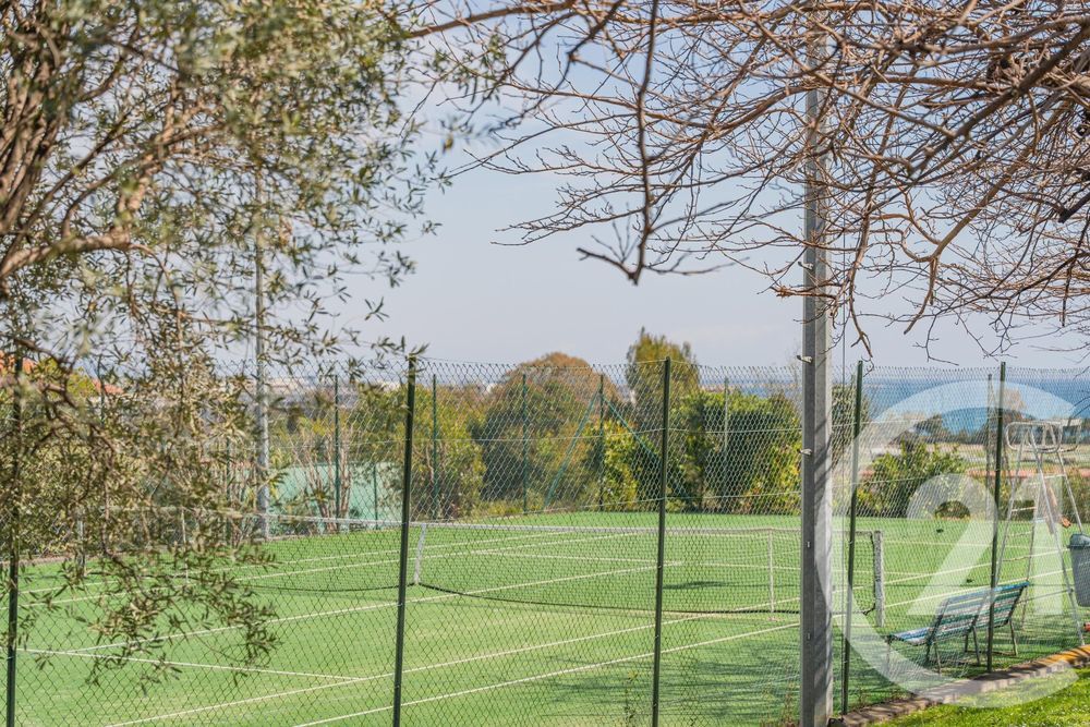 � vendre  Appartement Cagnes-sur-Mer (06800)