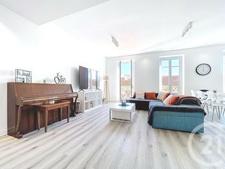  Appartement � louer 3 pi�ces 84 m�