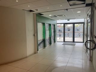  Immeuble � vendre 14 pi�ces 235 m�