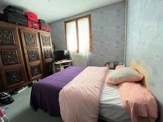  Immeuble � vendre 15 + pi�ces 840 m�