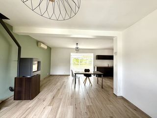  Maison � louer 8 pi�ces 145 m�