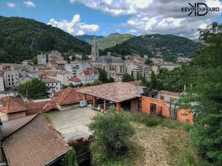  Immeuble � vendre 10 pi�ces 200 m�