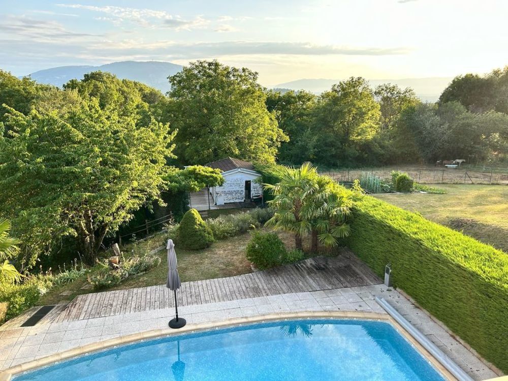 � vendre  Maison Cranves-Sales (74380)