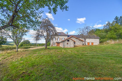   Belles pierres et jolies vues Maison - 5 pi�ce(s) - 136 m�