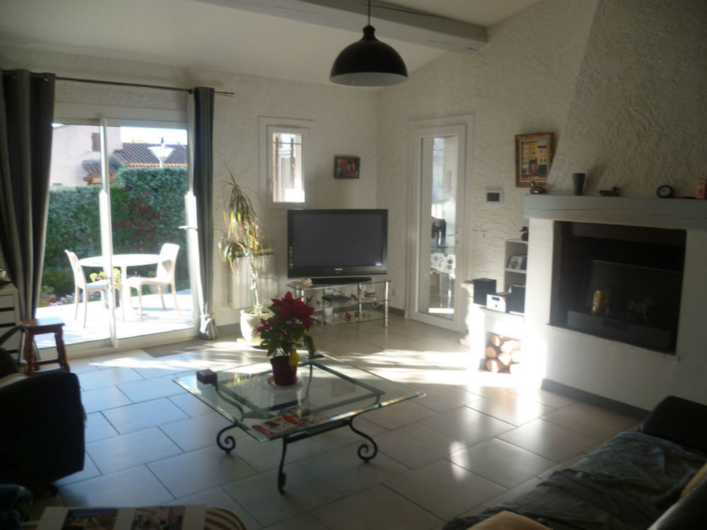 � vendre  Maison Carqueiranne (83320)