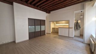  Appartement � louer 4 pi�ces 110 m�