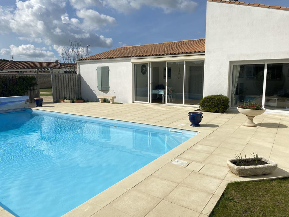 � vendre  Maison Le Bois-Plage-en-R� (17580)