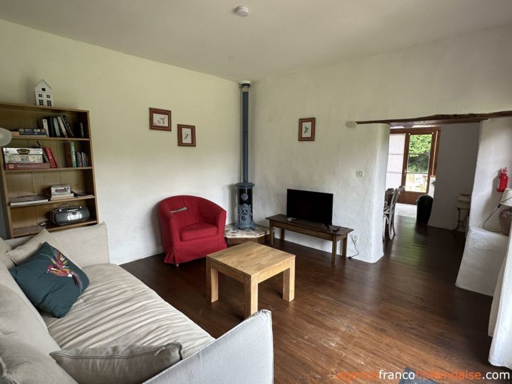 � vendre  Maison Ch�lus (87230)