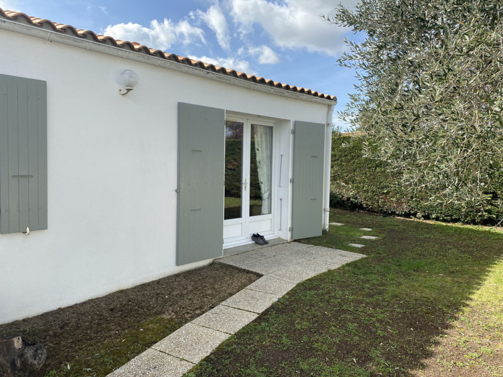 � vendre  Maison Le Bois-Plage-en-R� (17580)