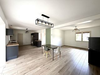  Maison � louer 8 pi�ces 145 m�