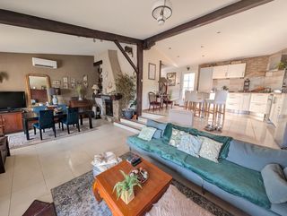  Maison � vendre 6 pi�ces 200 m�