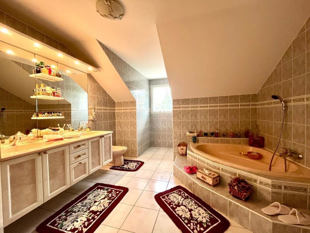 � vendre  Maison V�traz-Monthoux (74100)