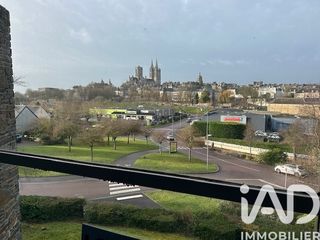  Immeuble � vendre 1210 m�