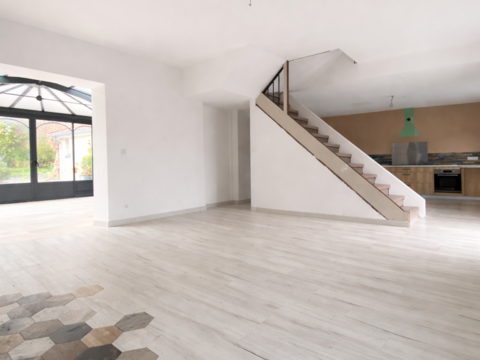   Vente Maison de village 6 pi�ces Maison - 6 pi�ce(s) - 145 m�