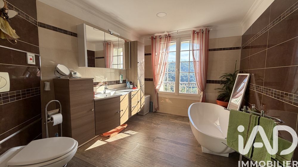 � vendre  Maison Le Tignet (06530)