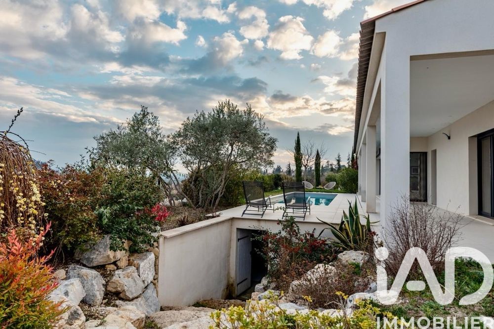 � vendre  Villa Forcalquier (04300)