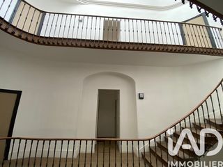  Immeuble � vendre 561 m�