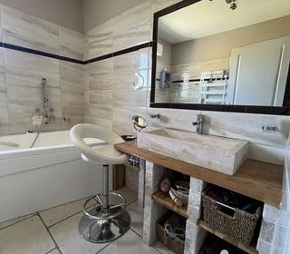  Maison � vendre 8 pi�ces 205 m�