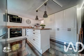  Maison � vendre 10 pi�ces 243 m�