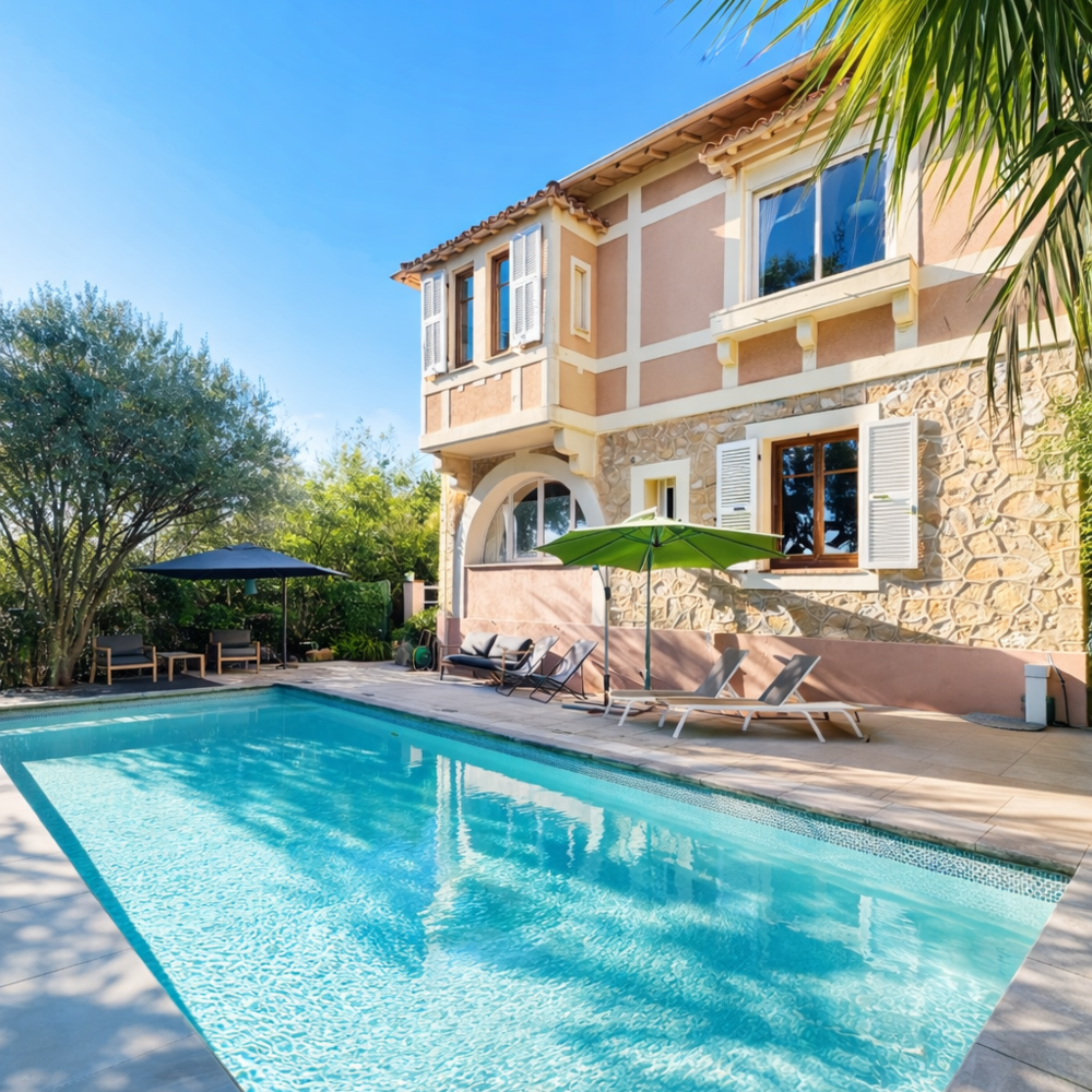 � vendre  Maison Antibes (06600)