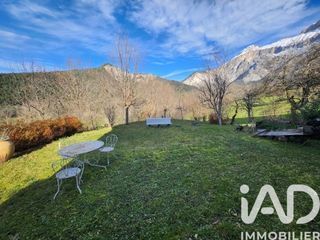  Maison � vendre 9 pi�ces 310 m�