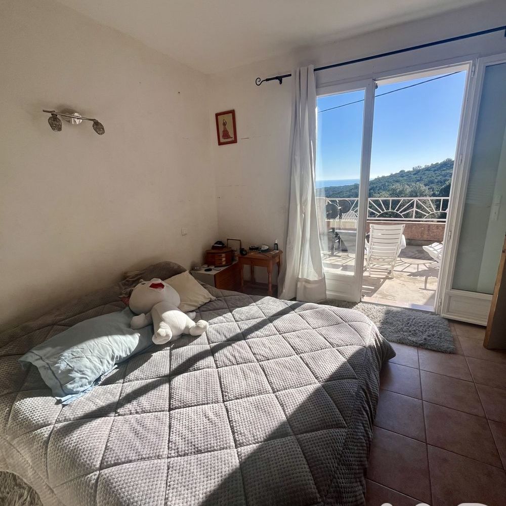 � vendre  Maison Sari-Solenzara (20145)