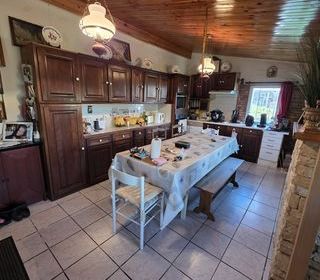  Maison � vendre 8 pi�ces 180 m�