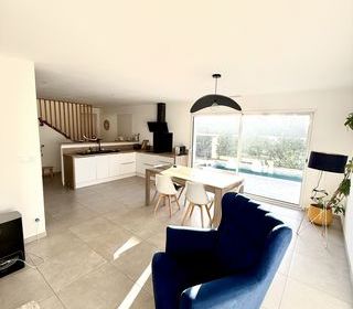  Maison � vendre 4 pi�ces 115 m�