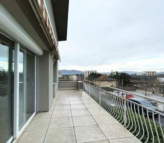  Appartement � vendre 4 pi�ces 125 m�