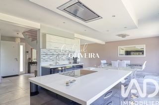  Maison � vendre 7 pi�ces 210 m�