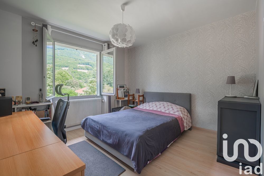 � vendre  Maison Claix (38640)